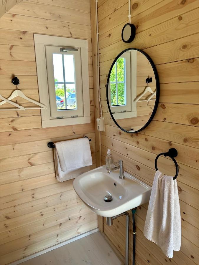Lodge, Een Super Knus Tiny House, Nabij Vaarwater En Haven! Belt-Schutsloot Εξωτερικό φωτογραφία